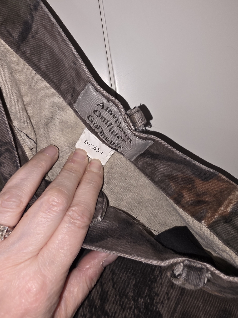 Men's Camo Cargo Pants - Brown/Olive Size Large American Outfitter - Picture 4 of 7